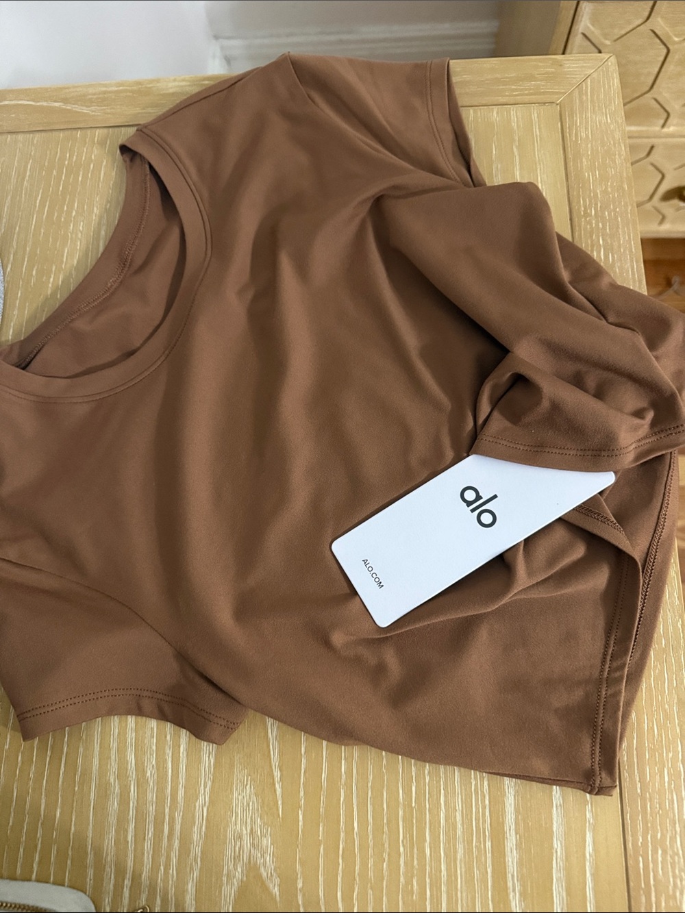 Alosoft Crop Finesse Short Sleeve - Sun Kissed Brown - Picture 2 of 3